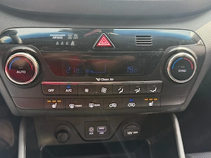 Urmeaza sa-i facem Detailing! HYUNDAI TUCSON 1,6 Benzina . Vanzare in regim de consignatie . - imagine 7