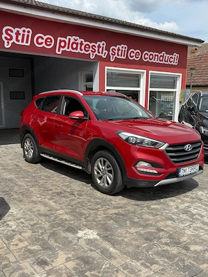 Urmeaza sa-i facem Detailing! HYUNDAI TUCSON 1,6 Benzina . Vanzare in regim de consignatie . - imagine 2