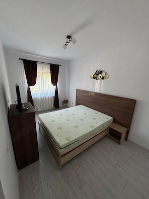 Închiriere Apartament (persoana fizica) 2 camere decomandate 54 m2 în bloc 2025 cu teren aferent - imagine 3