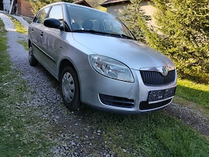 Skoda Fabia 2009 1.2 benzina - imagine 2