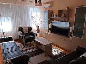 Apartament  3 camere decomandat 