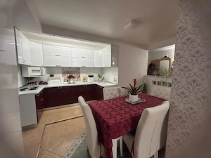Apartament ultracentral 4 camere - imagine 3