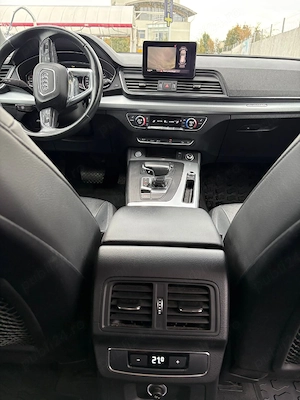 Audi Q5 ,2020,2l benzină  - imagine 2