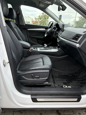 Audi Q5 ,2020,2l benzină  - imagine 10