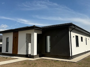 Echipă de finisaje RENOVARI Complete (interior exterior)
