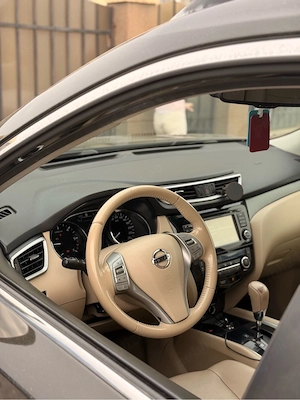 Nissan X-Trail 1.6 dCi 2014 | automată | piele bej | 2x4 | Foarte întreținută! - imagine 5