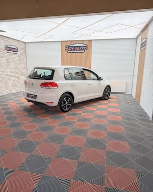 VW GOLF 6 . 1,2 Benzina , Distributie pe lant . RAR+ITP . Garantie 12 luni . Buy-Back . Test-Drive  - imagine 10