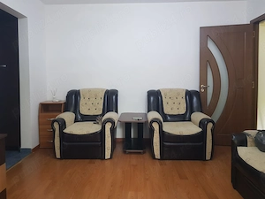 Apartament 2 camere Piata Resita, etaj 1, curat, 360 euro - imagine 4