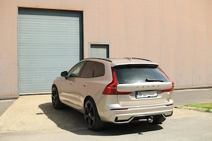 Volvo XC60 T6 ULTRA DARK fabricat Suedia TVA deductibil - imagine 3