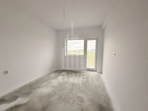 Casa  la cheie 4 camere-Selimbar - imagine 12