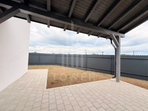 Casa  la cheie 4 camere-Selimbar - imagine 20