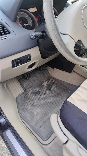 Se vinde Renault Megane 2 break,an 2008,km195000 - imagine 7