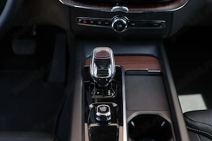 Volvo XC60 T6 ULTRA DARK fabricat Suedia TVA deductibil - imagine 18