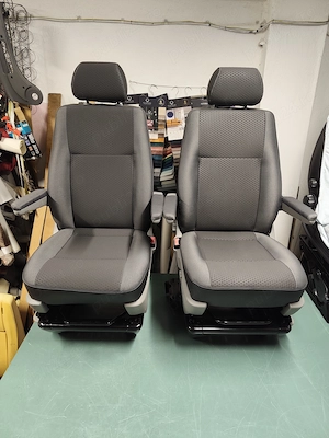 Scaun șofer și pasager de VW Multivan Caravele,T5,T6.