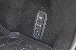 Volvo XC60 T6 ULTRA DARK fabricat Suedia TVA deductibil - imagine 13