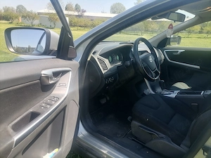 Vând Volvo xc 60 an 2010 - imagine 3