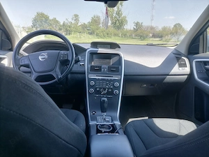Vând Volvo xc 60 an 2010