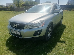 Vând Volvo xc 60 an 2010 - imagine 2