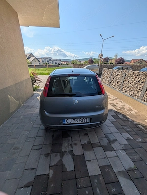 Fiat Grande Punto 1.2 benzina 65cp 2007 primul proprietar in Romania - imagine 2