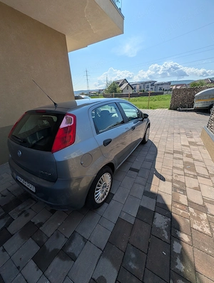 Fiat Grande Punto 1.2 benzina 65cp 2007 primul proprietar in Romania - imagine 4