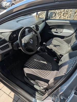 Fiat Grande Punto 1.2 benzina 65cp 2007 primul proprietar in Romania - imagine 5