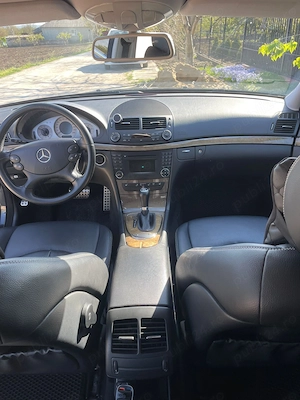 MercedesE220 w211 - imagine 8