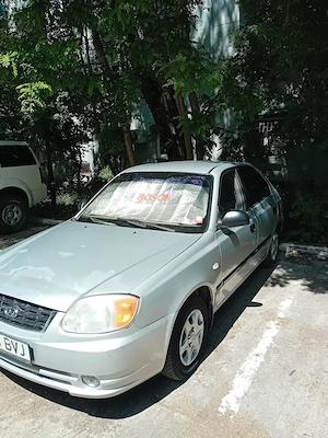 Hyundai Accent  - imagine 5