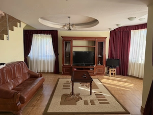 Casă de vanzare la malul lacului Ezareni