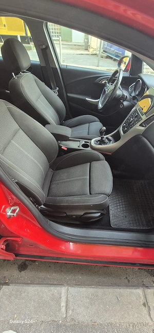 Vând Opel Astra J 2012 - imagine 8