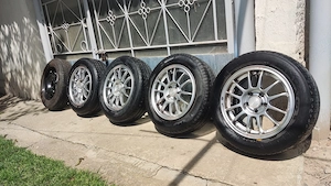 Vand set de jante R14 cu anvelope si rezerva R14