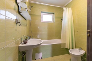 Comision 0% Apartament 4 camere cu terasa, bloc 2008, parcare si garaj, Bradet - imagine 8