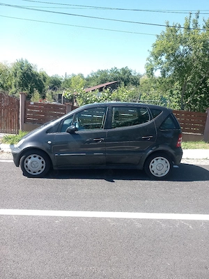 mercedes Aclass  - imagine 2