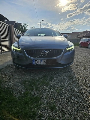 Volvo V40 anul 2018 stare impecabila 