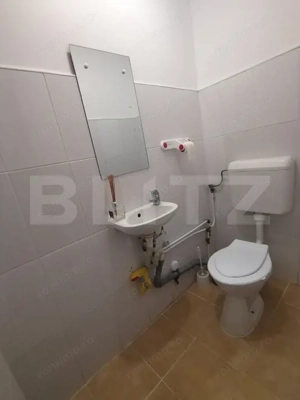Spatiu comercial 3 camere decomandat Micro 4 - imagine 9