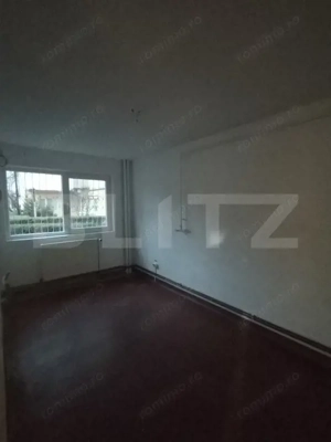 Spatiu comercial 3 camere decomandat Micro 4 - imagine 5