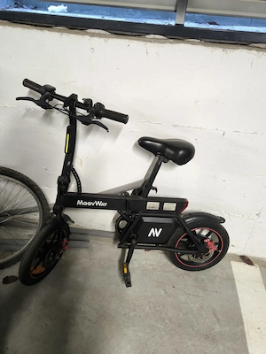 Biciclete una electrică 
