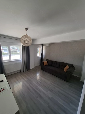 Garsoniera de închiriat 