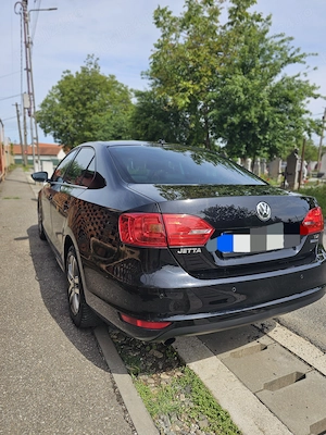 Vand VW Jetta 1.6 TDI - imagine 4