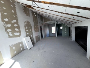 Vanzare casa P+M in Sendreni( in spatele Primariei), pret 99 000 euro - imagine 9