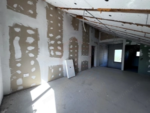 Vanzare casa P+M in Sendreni( in spatele Primariei), pret 99 000 euro - imagine 13