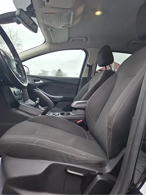 Ford Focus Titanium - imagine 4