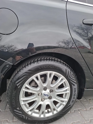 Ford Focus Titanium - imagine 5