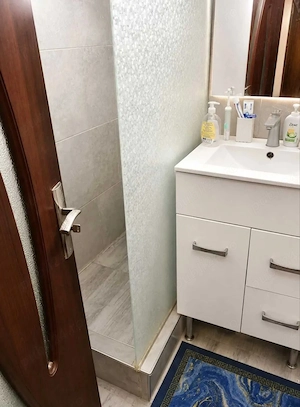 Vând apartament 3 camere  - imagine 8