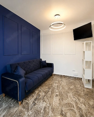 Oportunitate,apart 2 camere et 1 3,supr.40 mp.balcon 9 mp,mobilat,utilat,gata inchiriat,85.000 euro - imagine 3