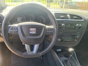 Seat Leon facelift , 2010, 1.6 Tdi, Inmatriculata , singur propietar de noua !  - imagine 5