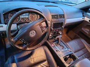 Vand Schimb  Touareg  2008 Facelitft 3.0 Automat 225cp pachet offroad+ - imagine 6