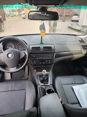 Vând BMW X3, an fabricație 2007, motor 2.0 diesel, 150 CP, tracțiune integrală 4x4 (xDrive). - imagine 3