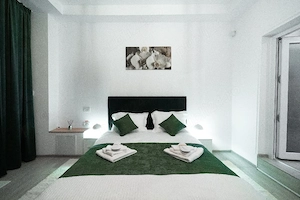 DE ÎNCHIRIAT Apartament regim hotelier!