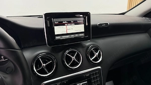 ** Mercedes-Benz A-Class ** - imagine 19