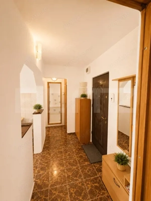 Oportunitate în Zorilor, 2 camere decomandate, poziție excelentă - imagine 5